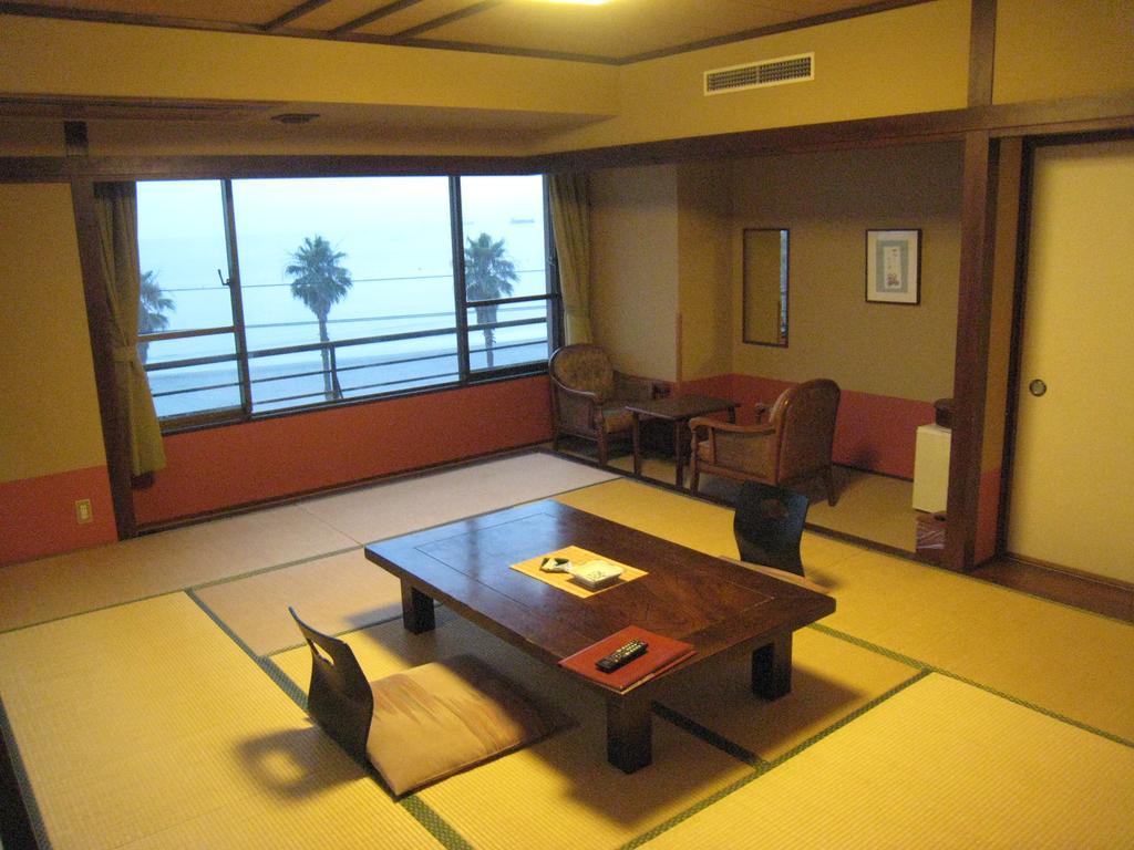 فندق Aichiفي  Utsumionsen Ichizu المظهر الخارجي الصورة