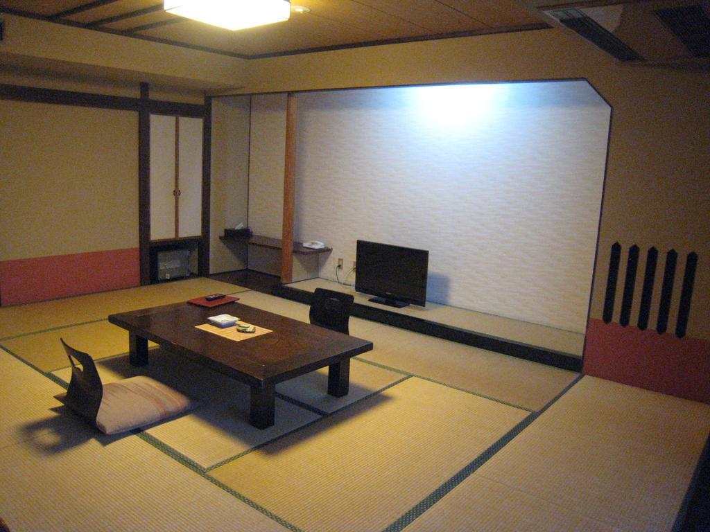 فندق Aichiفي  Utsumionsen Ichizu المظهر الخارجي الصورة